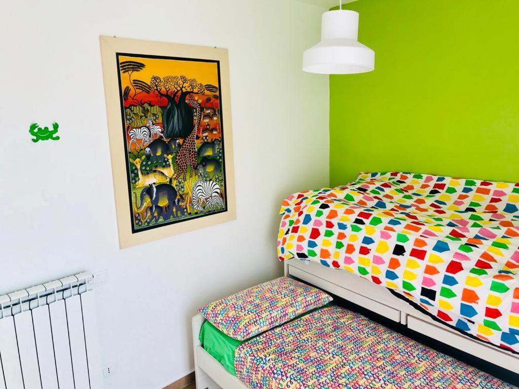 5 Miles Apt Apartment Rocca Cinquemiglia Bagian luar foto